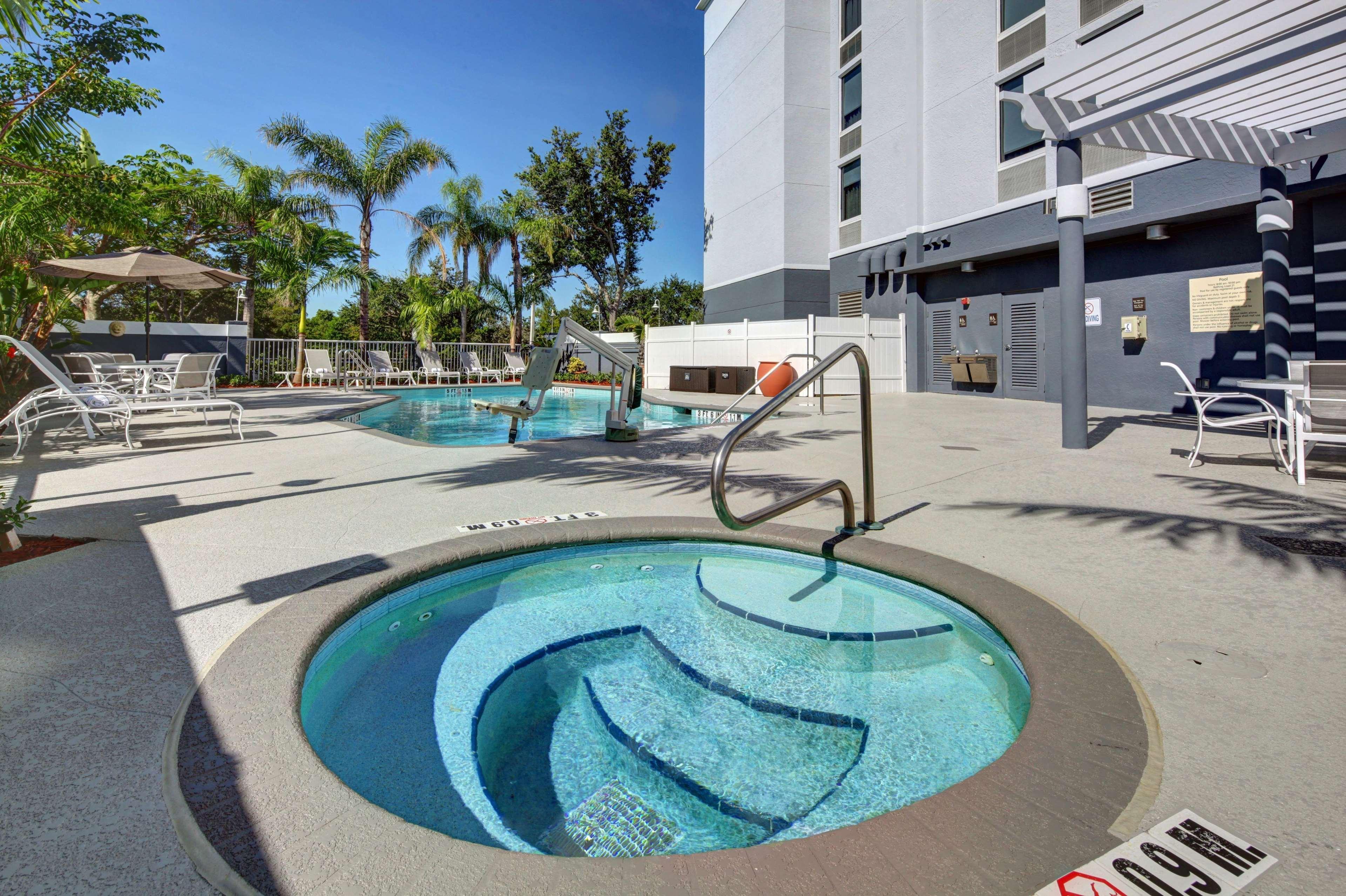 Hampton Inn Pembroke Pines Dış mekan fotoğraf